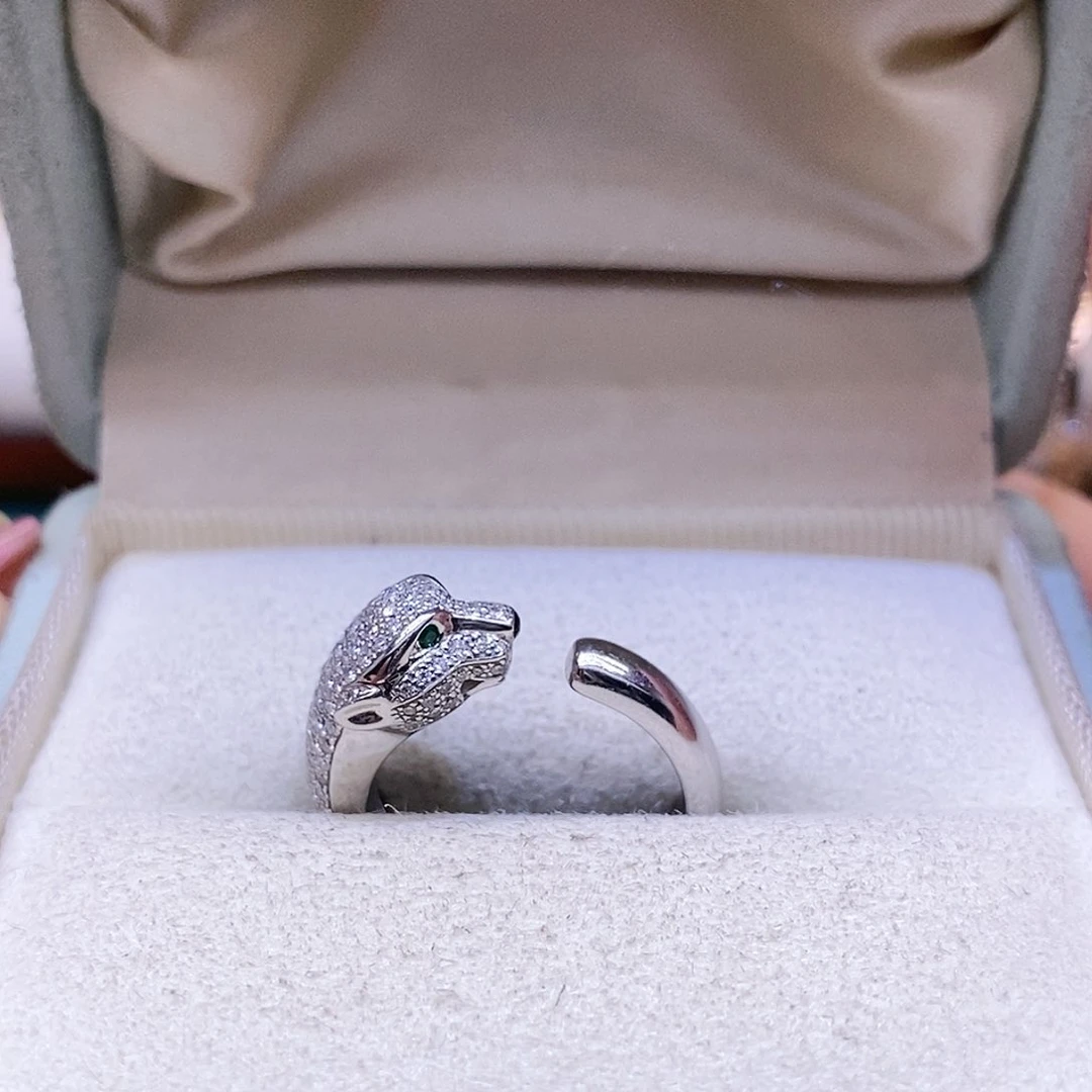 钻石戒指/指环18K金镶嵌k白小号豹子祖母绿戒指