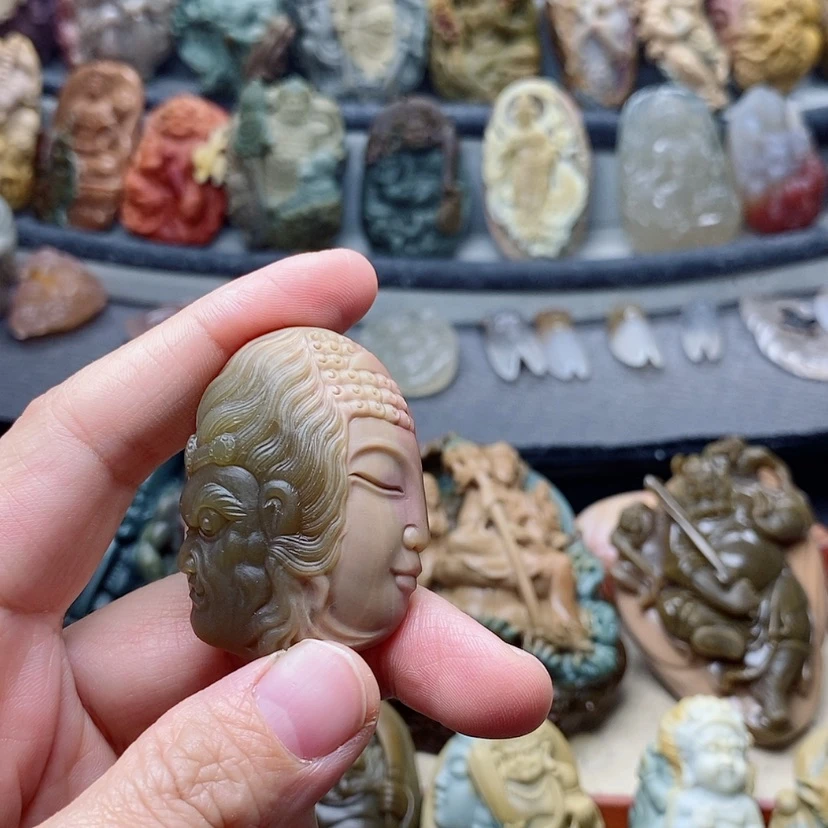 【闪购商品】定制石英质玉吊坠未镶嵌