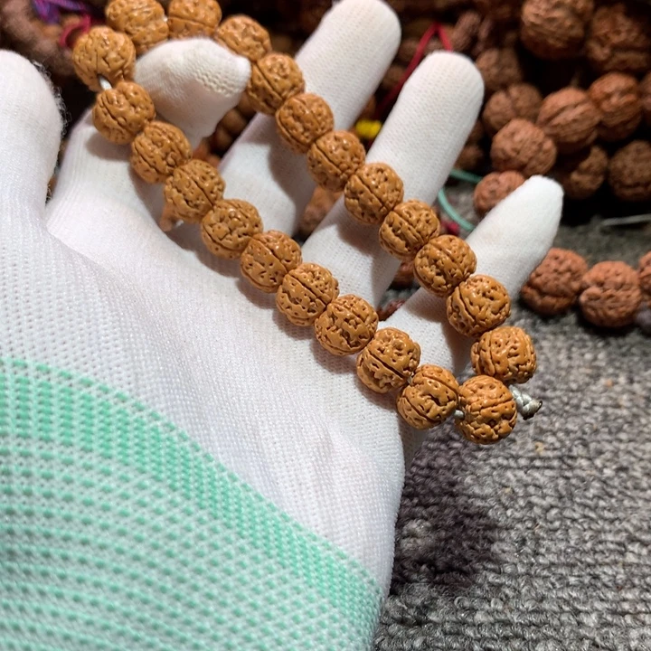 手串金刚菩提12梅花单圈