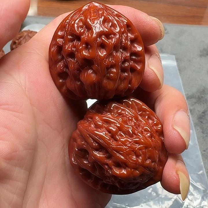 疯****文玩核桃吊坠082公子帽