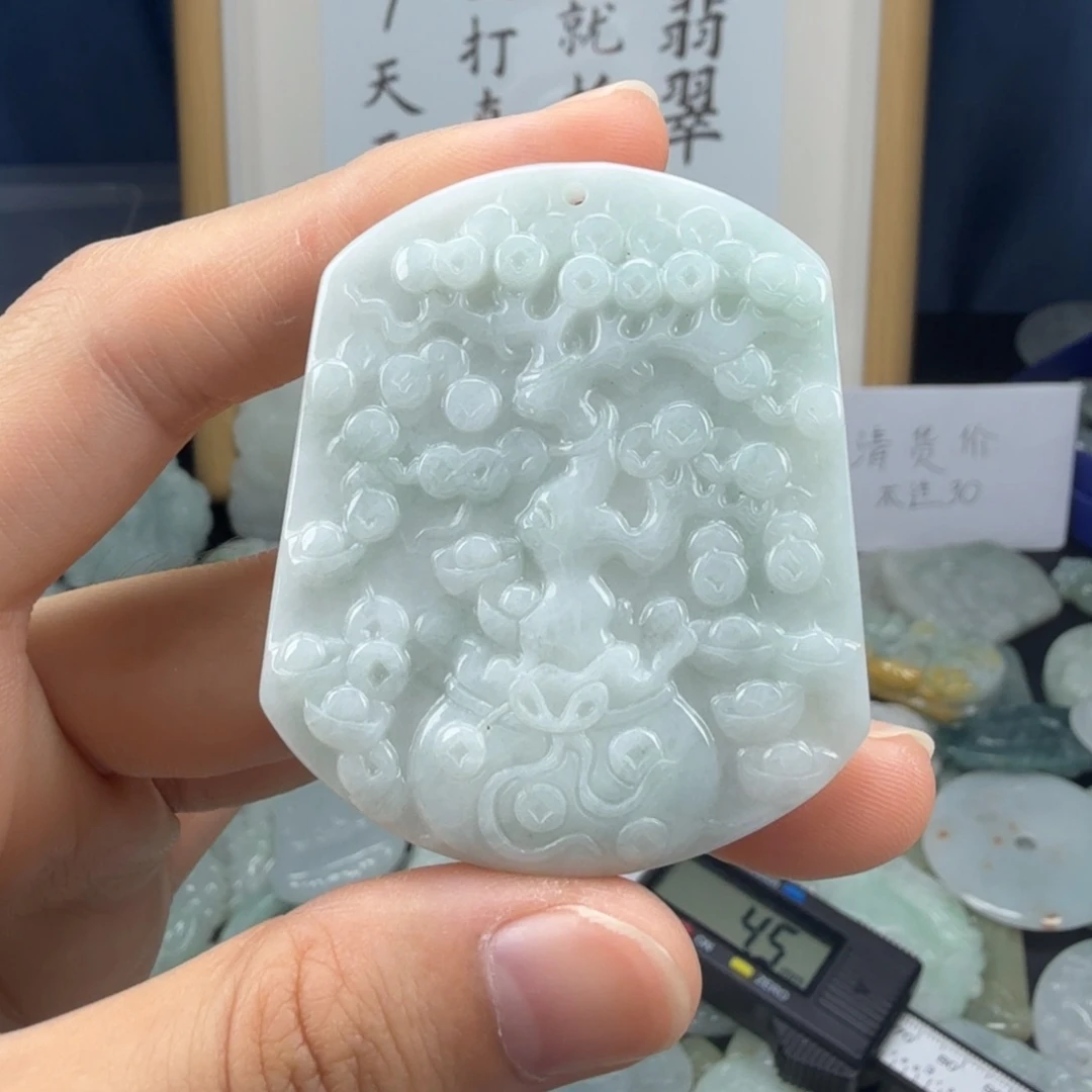 颈饰未镶嵌翡翠翡翠