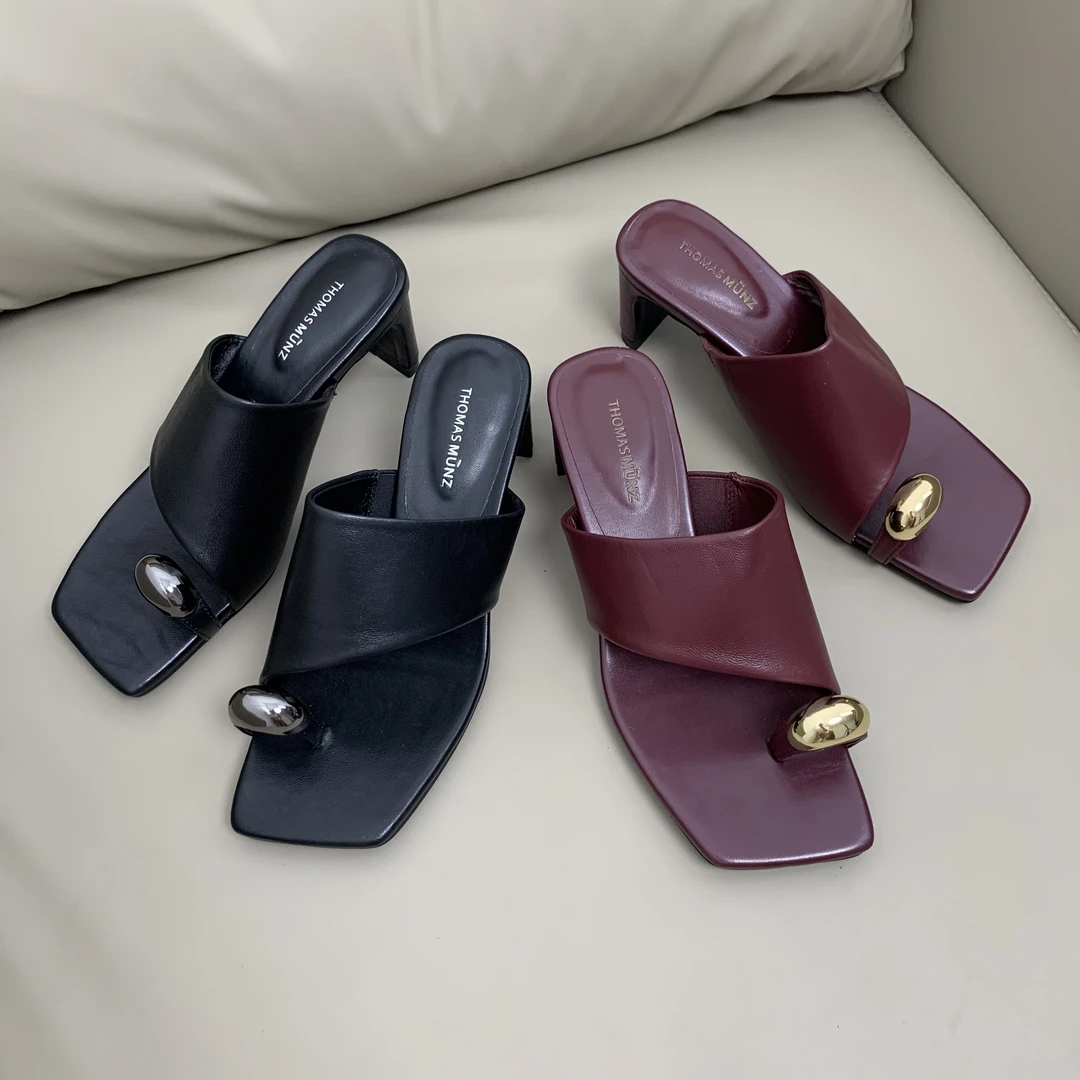 纯色极简风人字拖方头女士韩版夹趾一字拖5484A