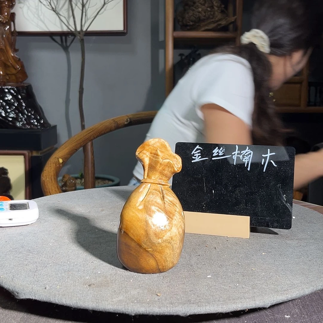 金丝楠幸***。一图一物66668888