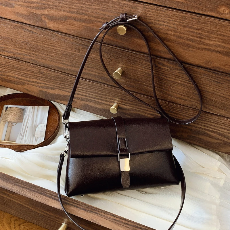 高级质感包包女包2025新款春夏复古通勤单肩腋下包百搭斜挎小方包