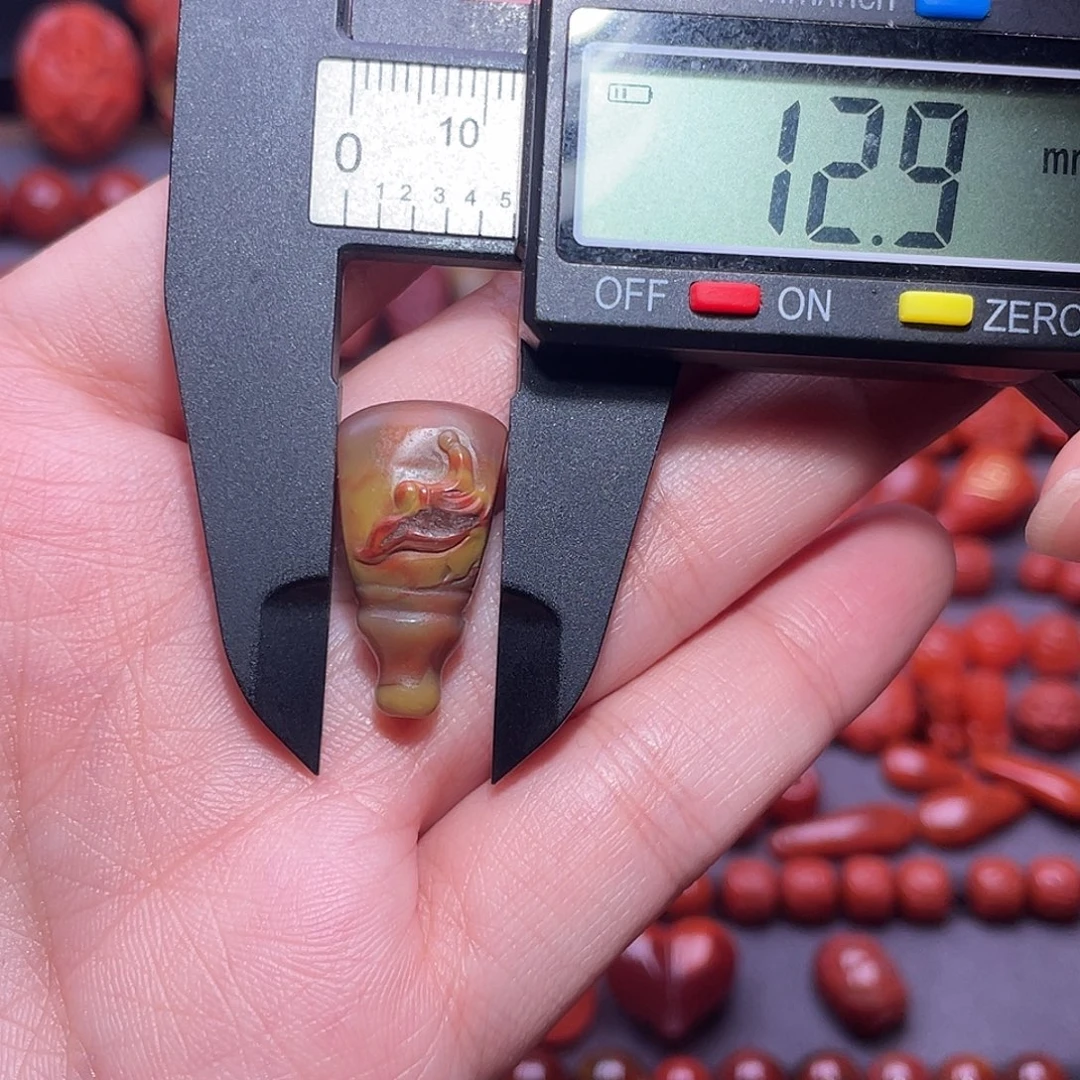 南红玛瑙未镶嵌配饰