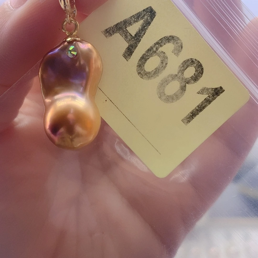 淡水珍珠颈饰未镶嵌