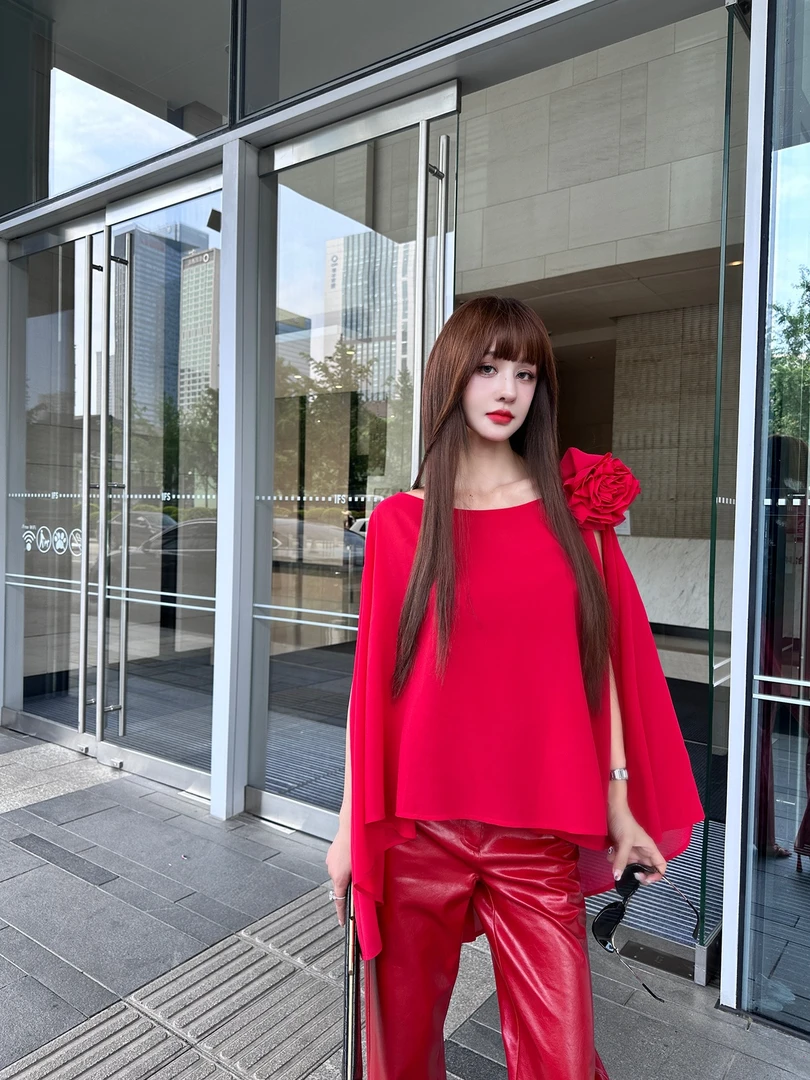 2025初夏MyloveLeo‘’肩头之花‘’不规则简约两件套（衣长61）