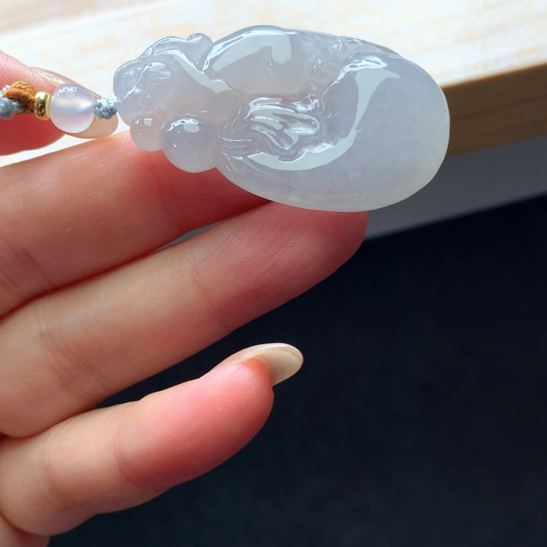 翡翠未镶嵌颈饰吊坠