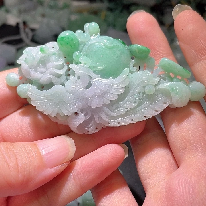颈饰未镶嵌翡翠天