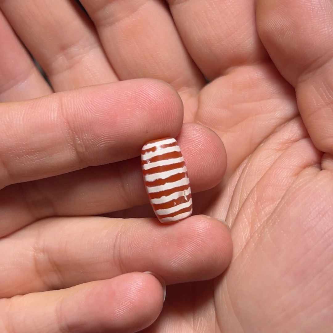 ****.玛瑙/玉髓未镶嵌珠宝奇石