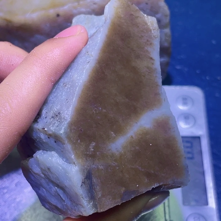 和田玉（糖玉）未镶嵌珠宝半成品