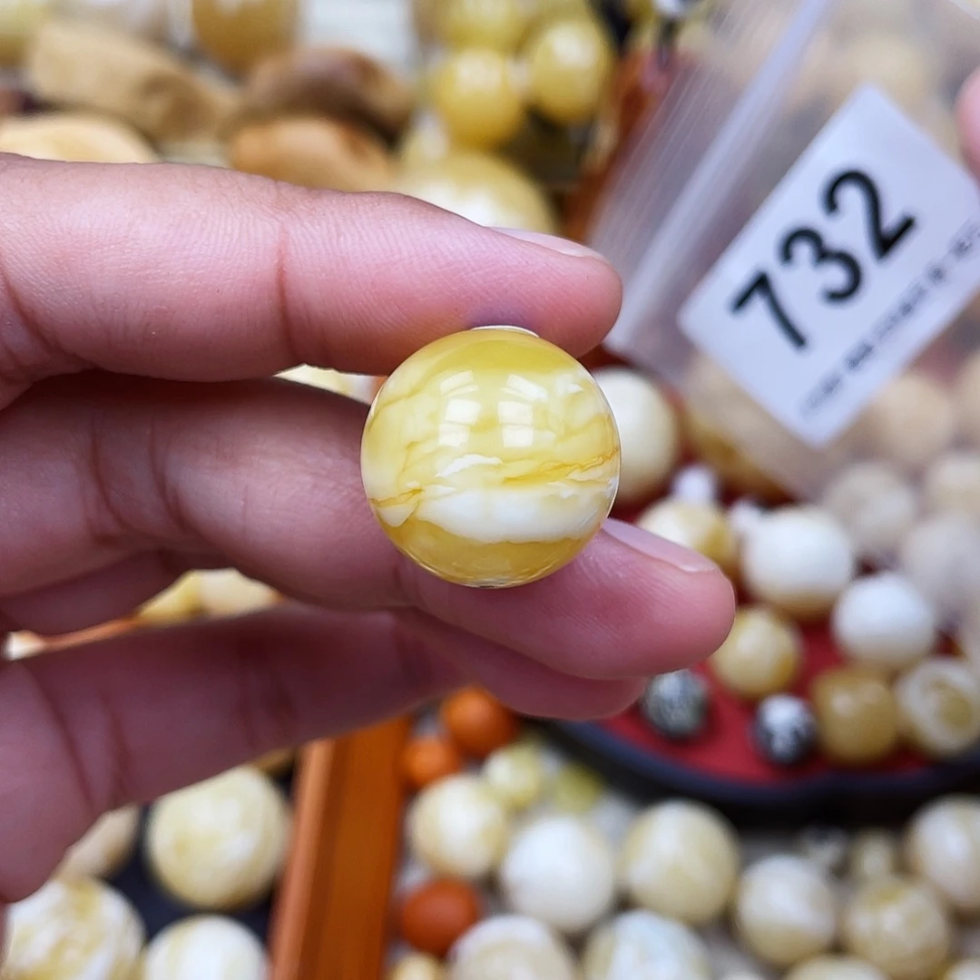 蜜蜡未镶嵌珠宝奇石19.3沁色