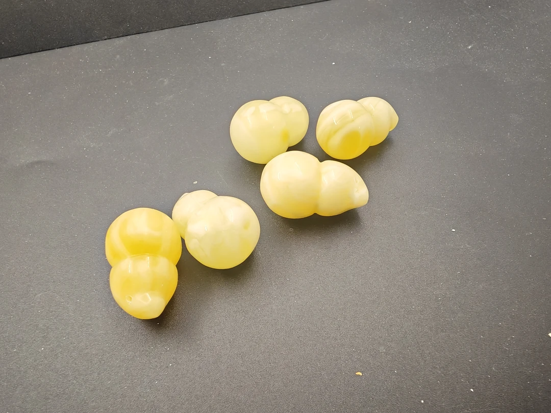 天然蜜蜡葫芦吊坠（多样性发其一）