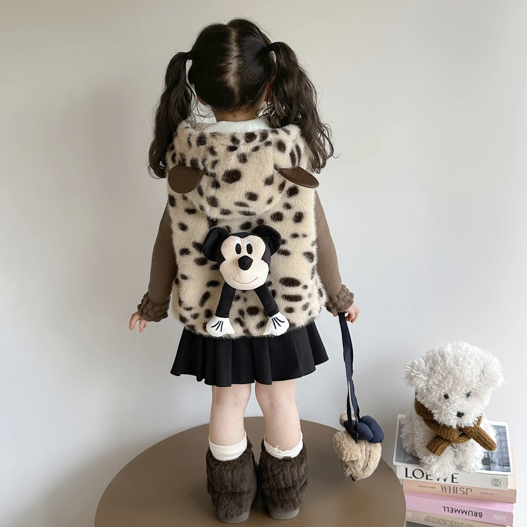 女童毛毛衣马甲秋冬新款儿童外套休闲风女宝加绒卡通豹纹坎肩冬装