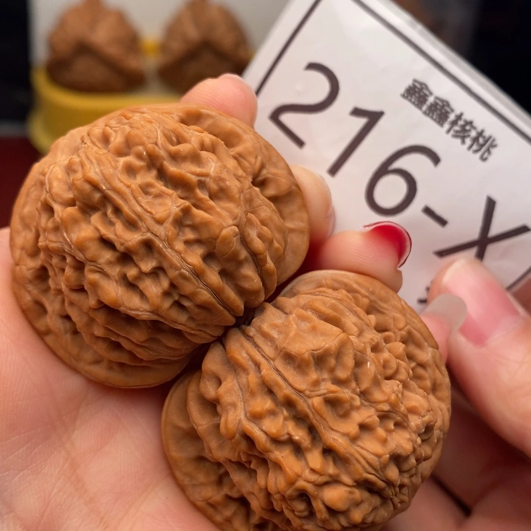 文玩核桃把件汗高楼40……