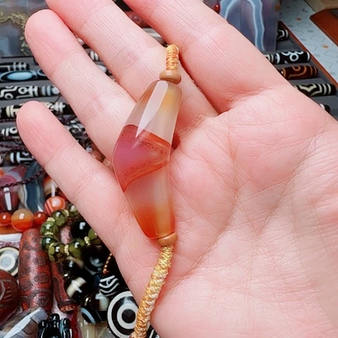 合金颈饰玛瑙/玉髓