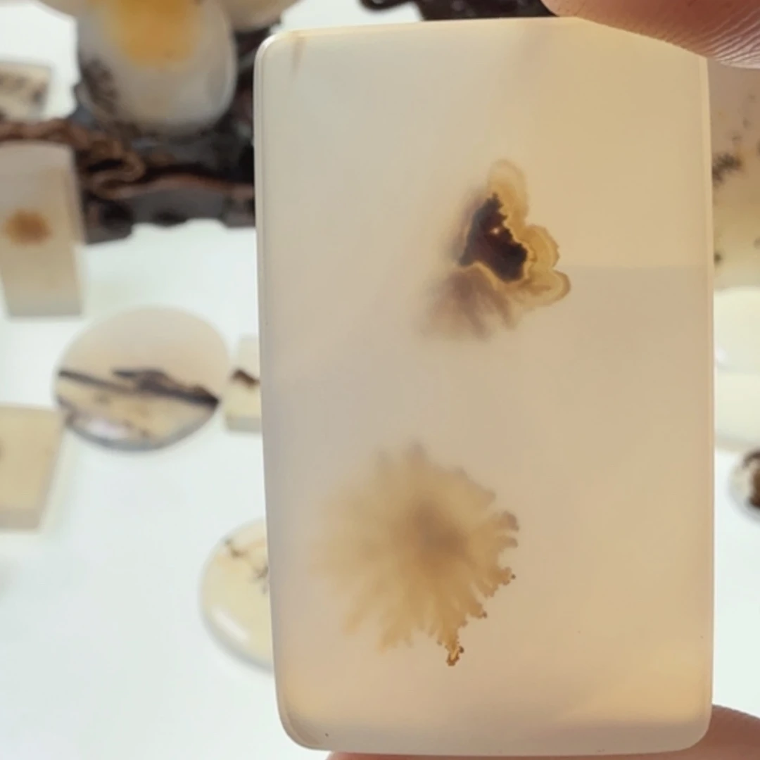 玛瑙/玉髓未镶嵌珠宝半成品