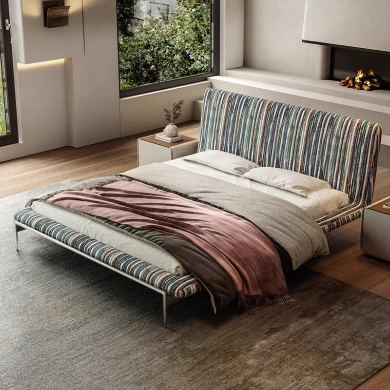 艾索床包豪斯风布艺床卡西纳彩色双人床意式极简风主卧软包床婚床