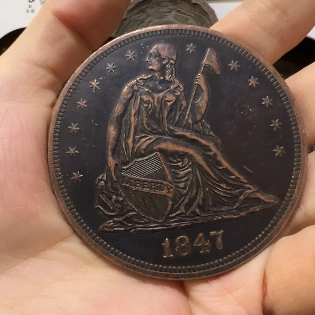 金属复古风格摆件