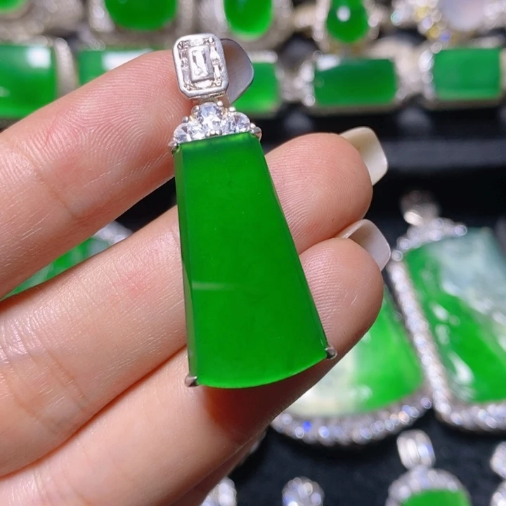 翡翠银S925镶嵌挂件无事牌