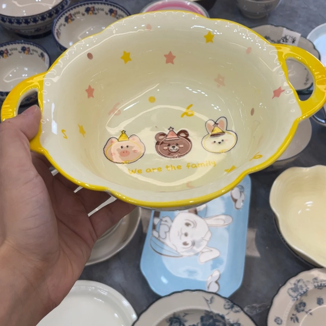 陶瓷微瑕餐具介意勿拍，满18飞！