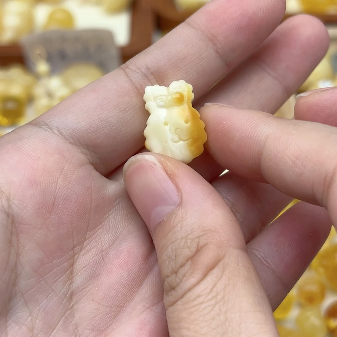 裸石蜜蜡未镶嵌天然