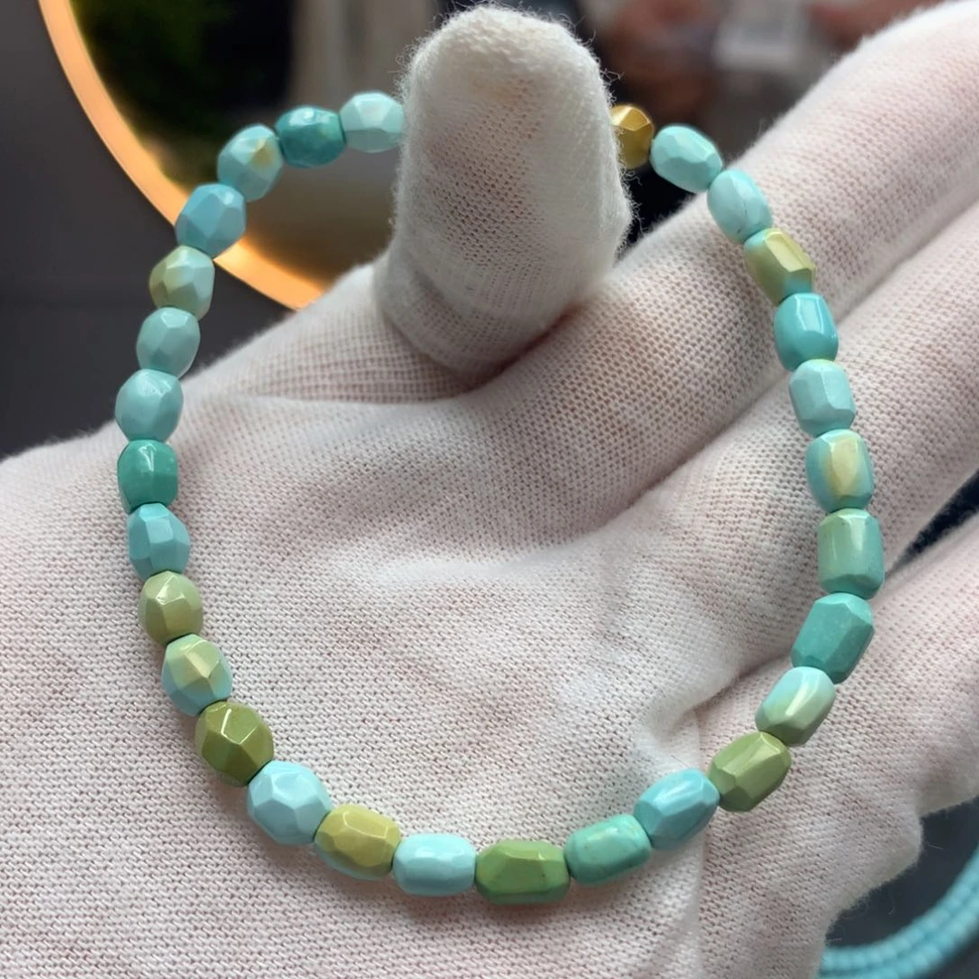 绿松石挂件未镶嵌