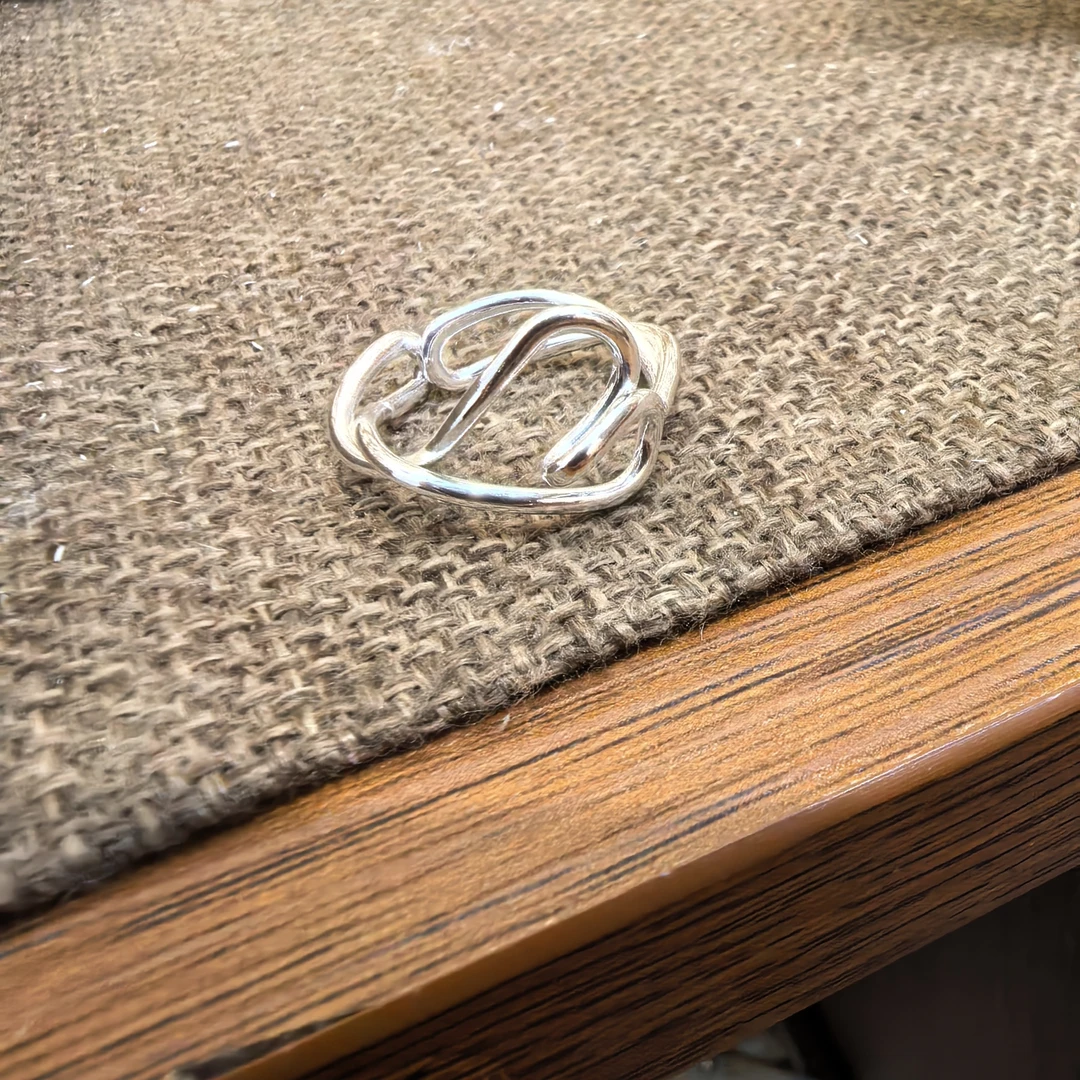 D364银色楼空爱心韩系戒指