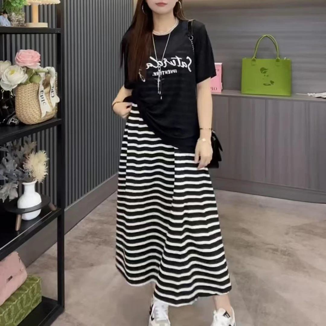 高级感休闲时尚套装印花圆领T恤上衣条纹吊带长款连衣裙两件套夏