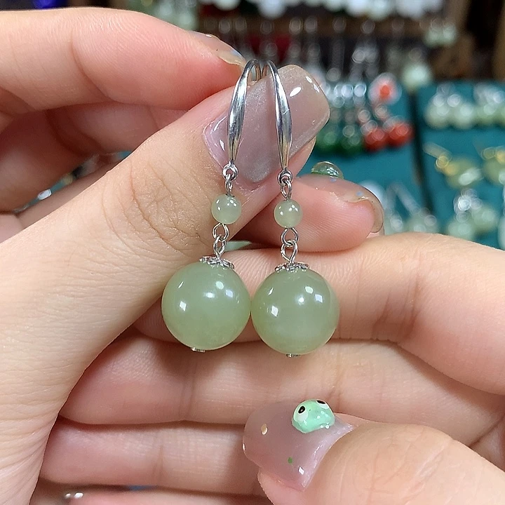 和田玉银S925镶嵌耳饰天然卡12mm左右冰晴水