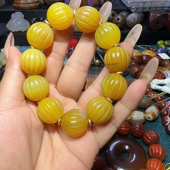 未镶嵌颈饰玛瑙/玉髓