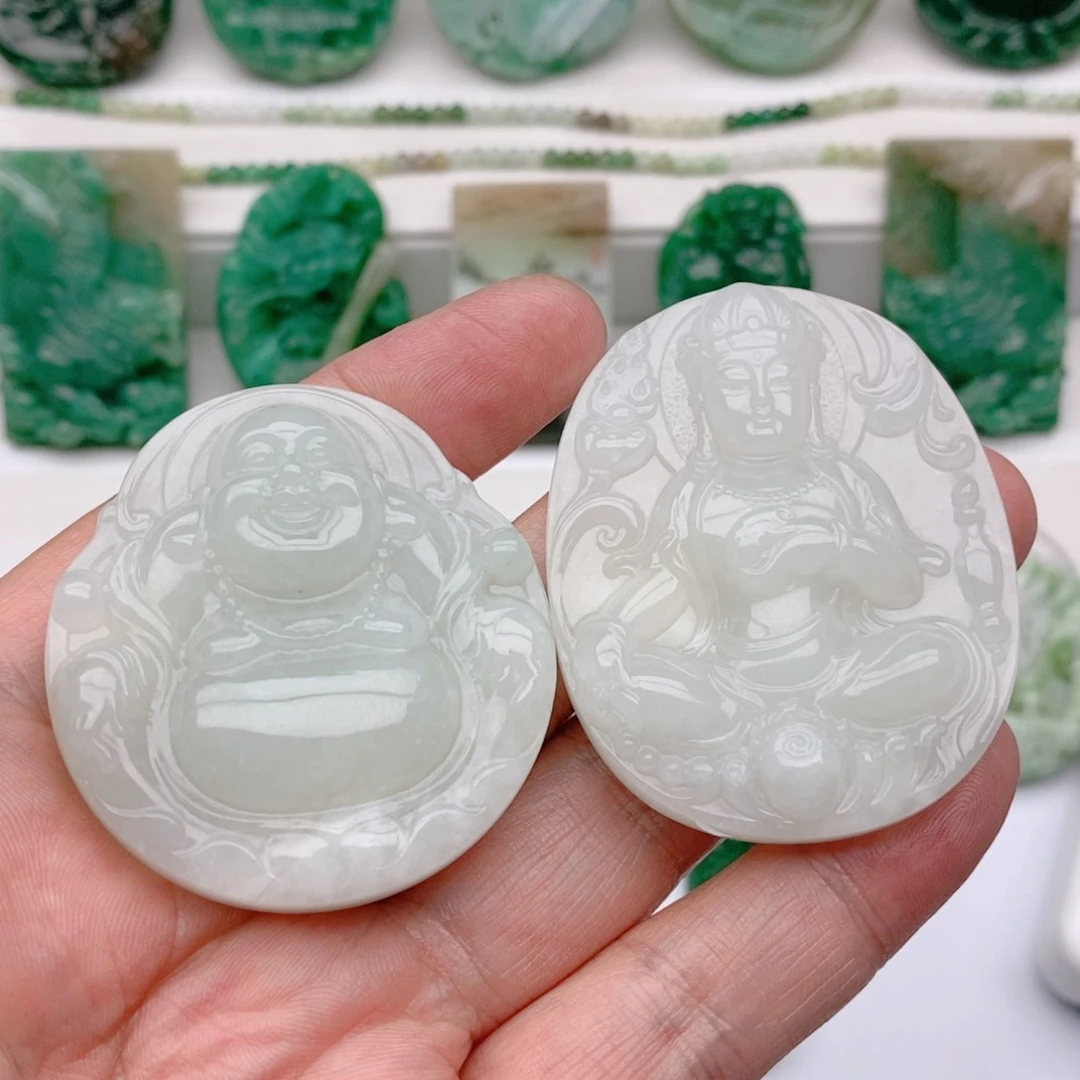 独山玉颈饰未镶嵌烟**茫