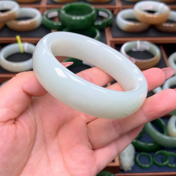 和田玉6061圈口未镶嵌