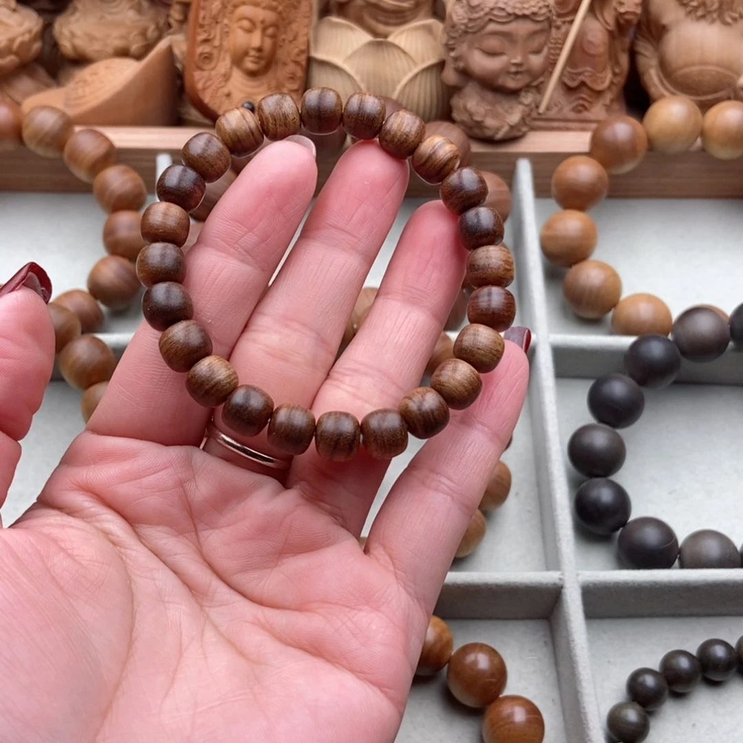 檀香木手串/手链本**足老山檀黑肉奶香手串