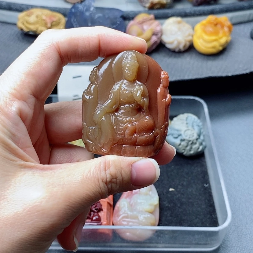 【闪购商品】定制石英质玉吊坠未镶嵌