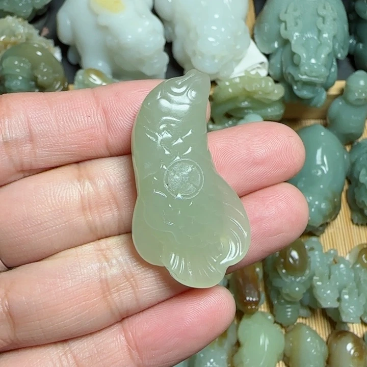 和田玉挂件未镶嵌