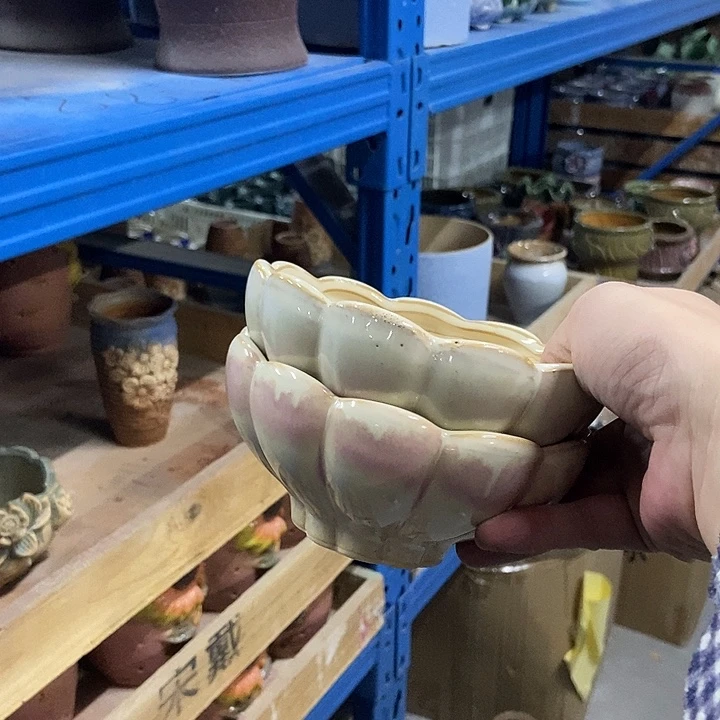 花盆单场满9.9发货13×9瑕疵