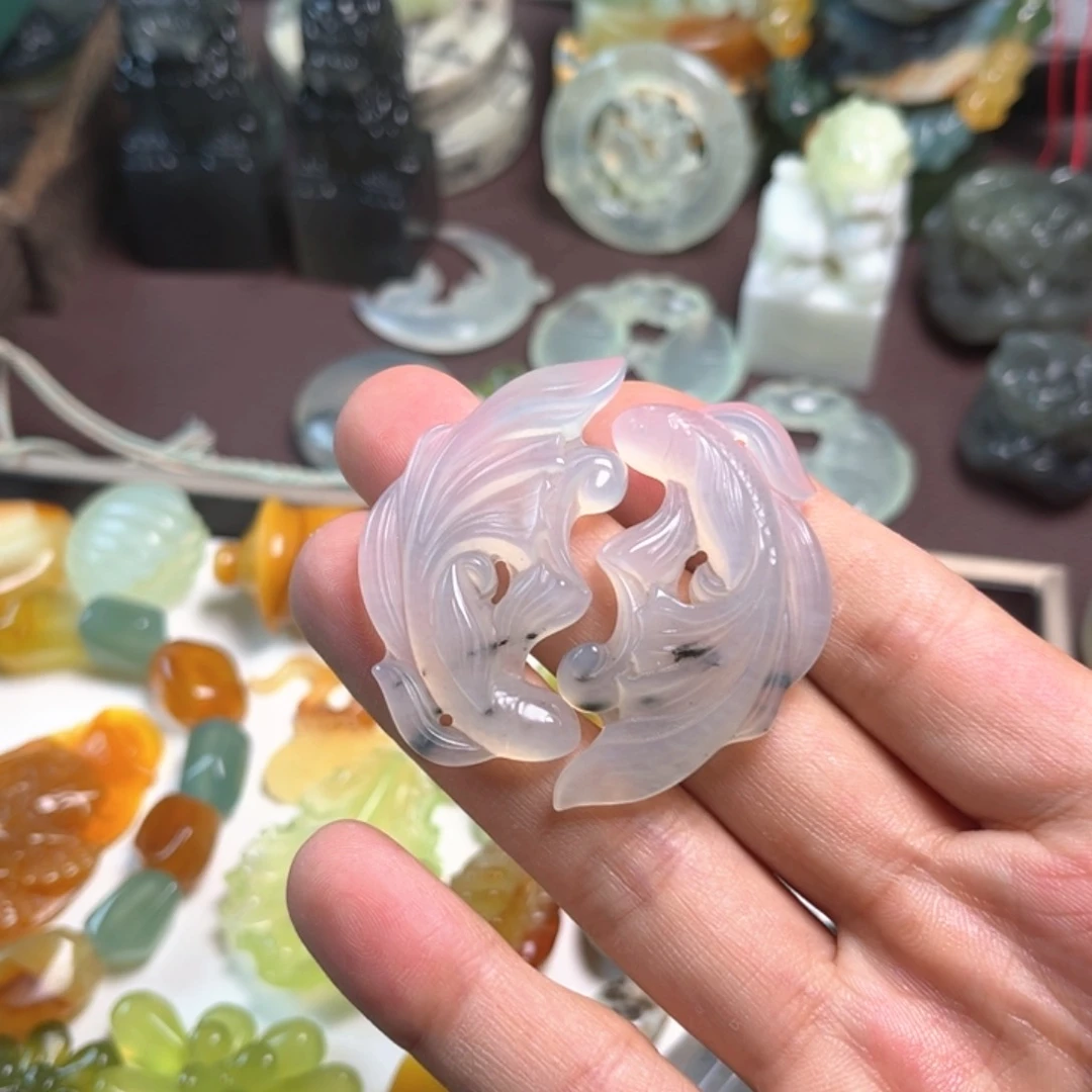 蛇纹石玉未镶嵌挂件