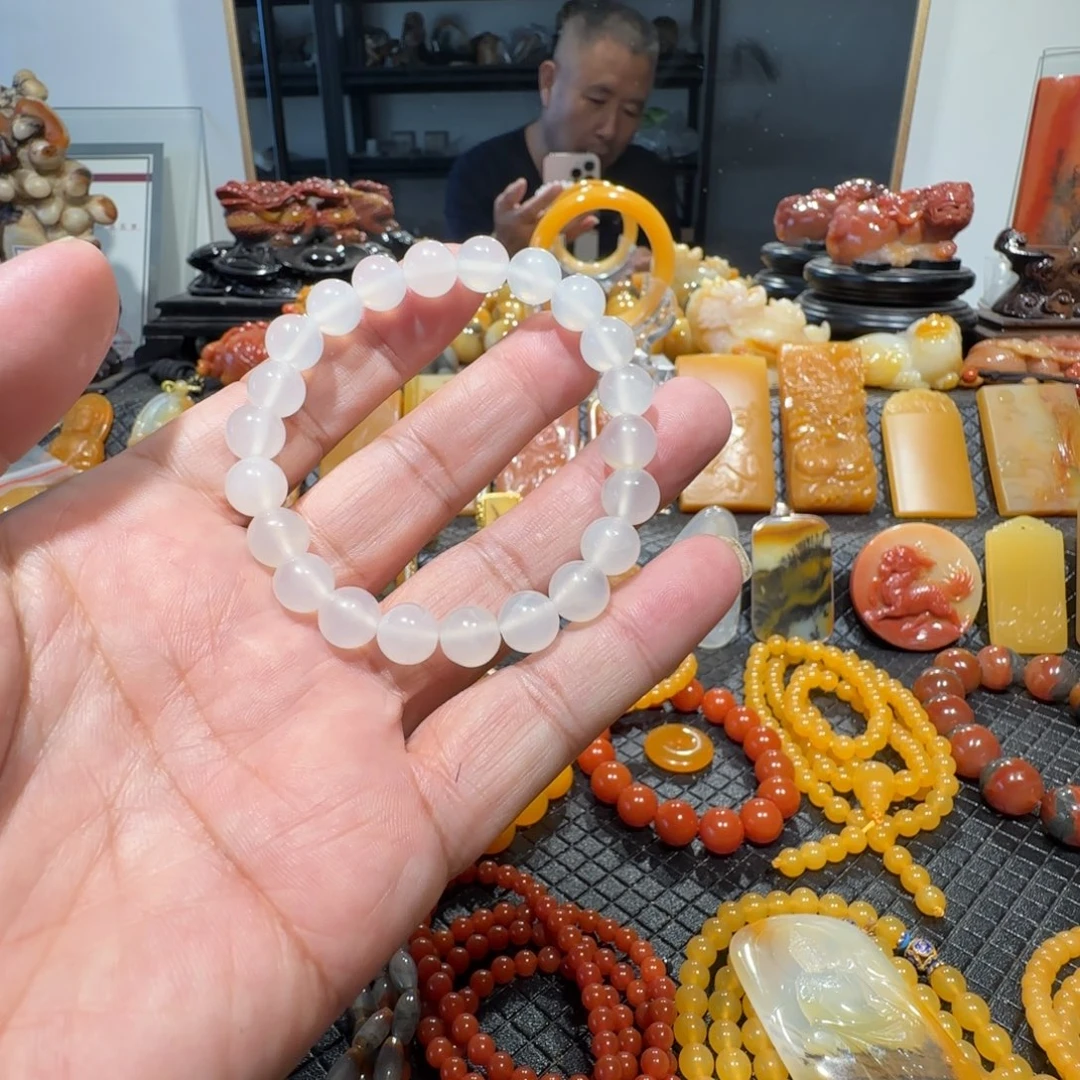 石英质玉（黄龙玉）合金颈饰
