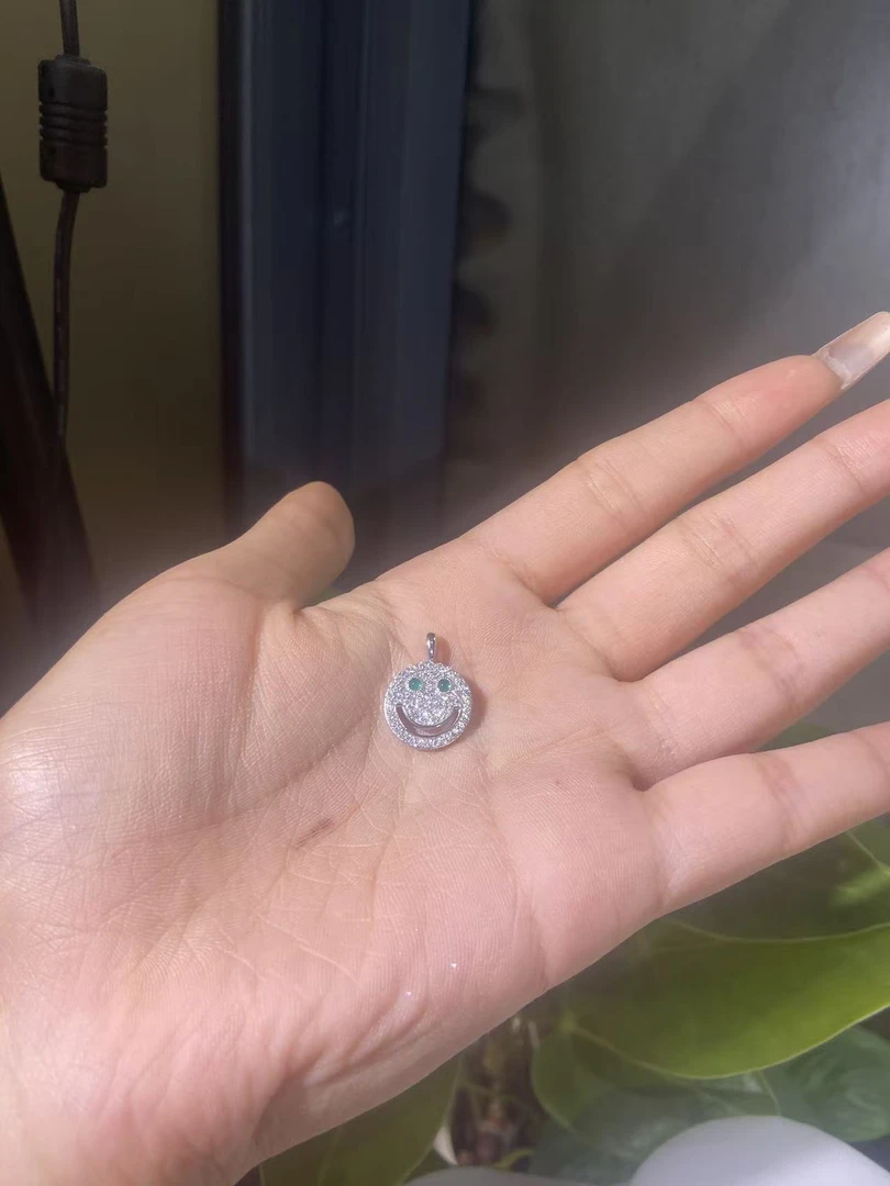 铂金Pt950吊坠    3.4克