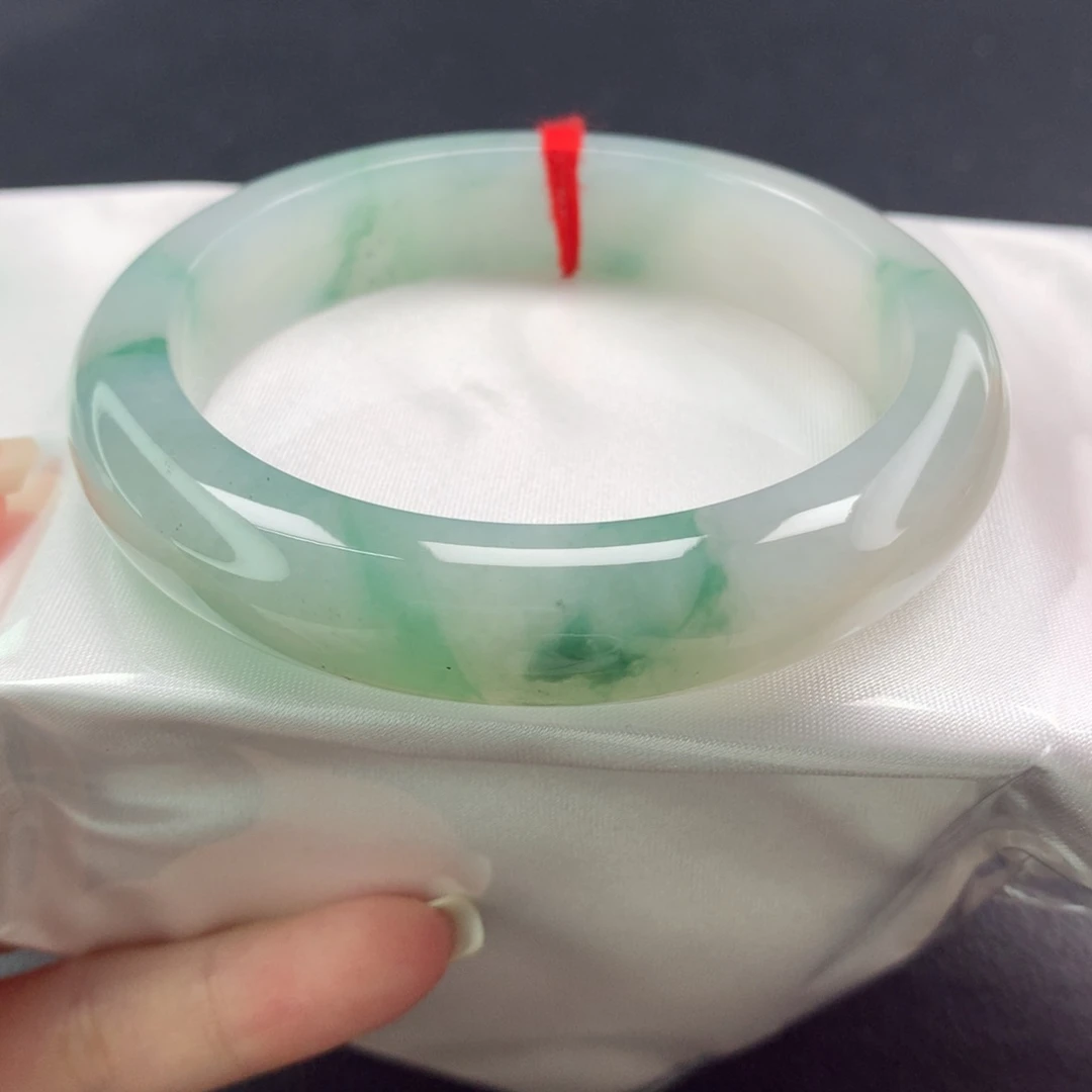 翡翠手镯未镶嵌（32号）