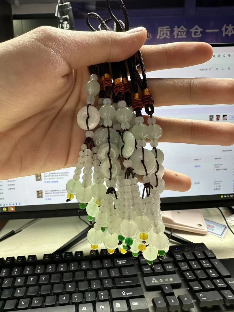 （闪购商品）【福嘟嘟珠宝】翡翠车挂吊坠-多样性只发一件