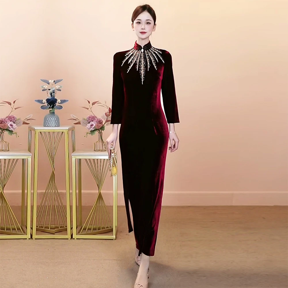 2025新款改良版旗袍裙喜妈妈婚礼大码敬酒服显瘦遮肚喜婆婆婚宴装