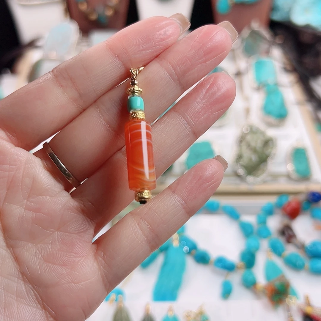 用***5绿松石未镶嵌颈饰