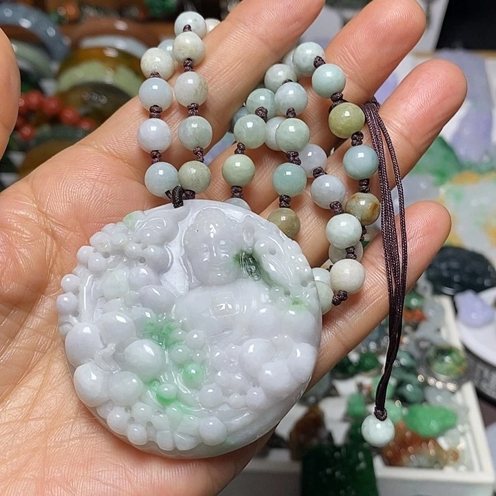 翡翠未镶嵌吊坠(赠链)