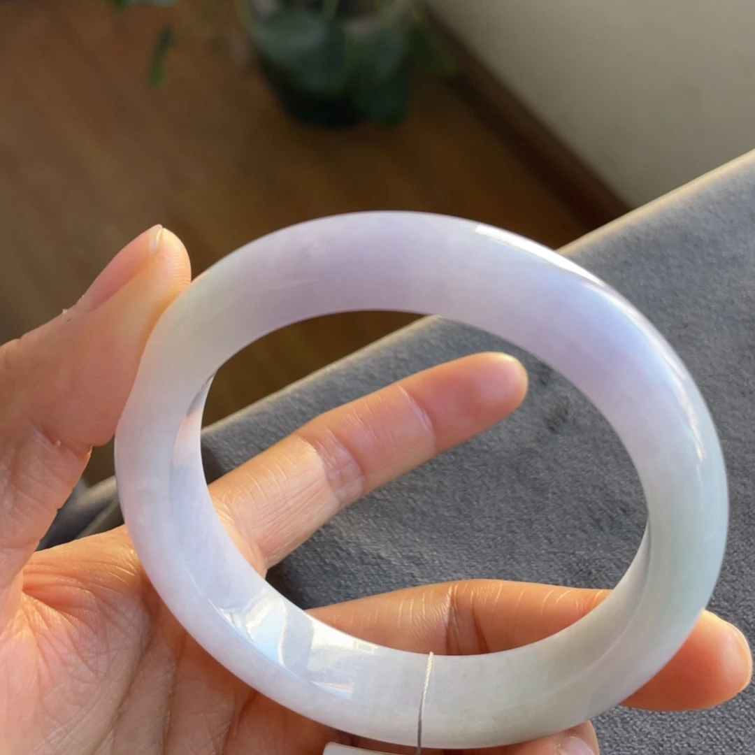 翡翠未镶嵌手镯紫罗兰