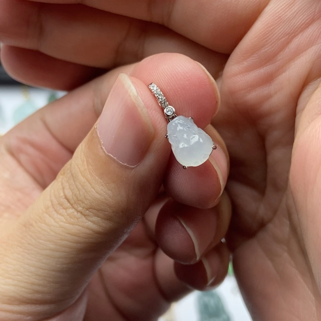 翡翠银S925镶嵌颈饰