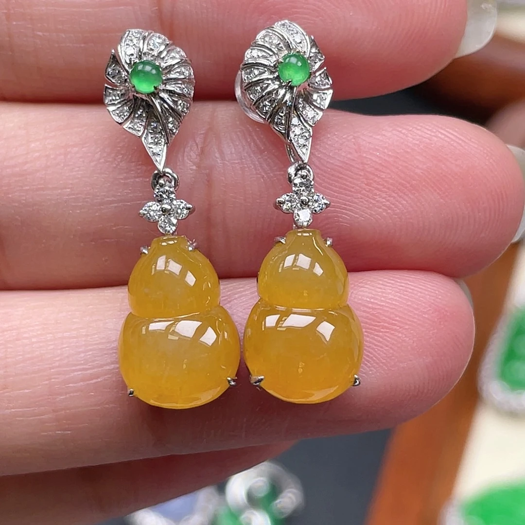 翡翠18K金镶嵌耳饰冰黄翡葫芦