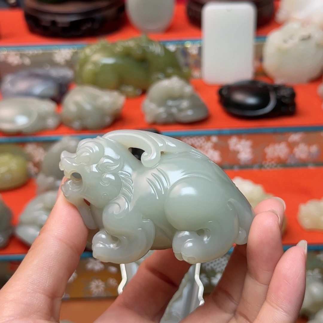 未镶嵌和田玉挂件