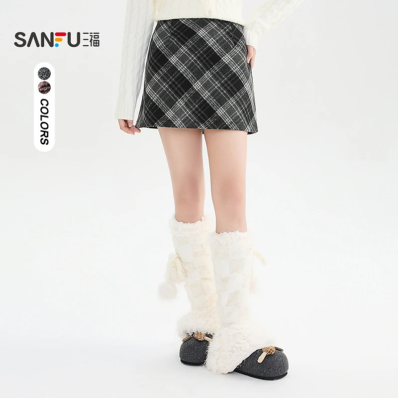 三福短裙2025冬季A字格纹毛呢防走光内衬半身裙女装511061